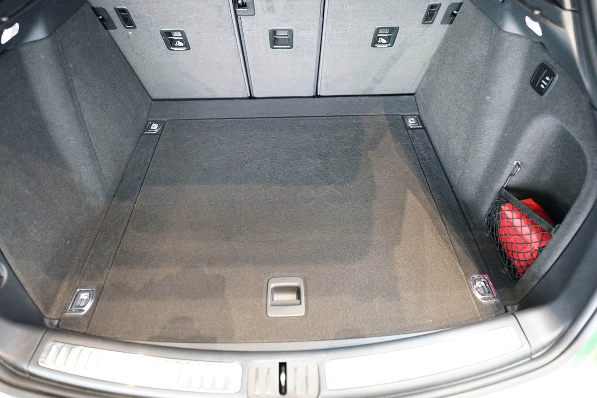 Aristar Premium Boot Liner Protector for Porsche Macan 2014 - 2024