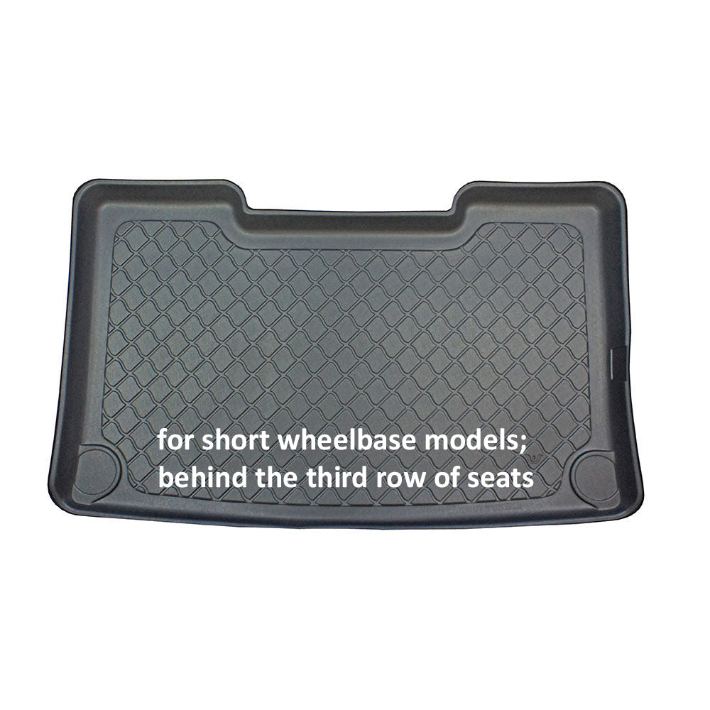 Aristar Premium Boot Liner Protector for Volkswagen T5 / T6 Caravelle SWB