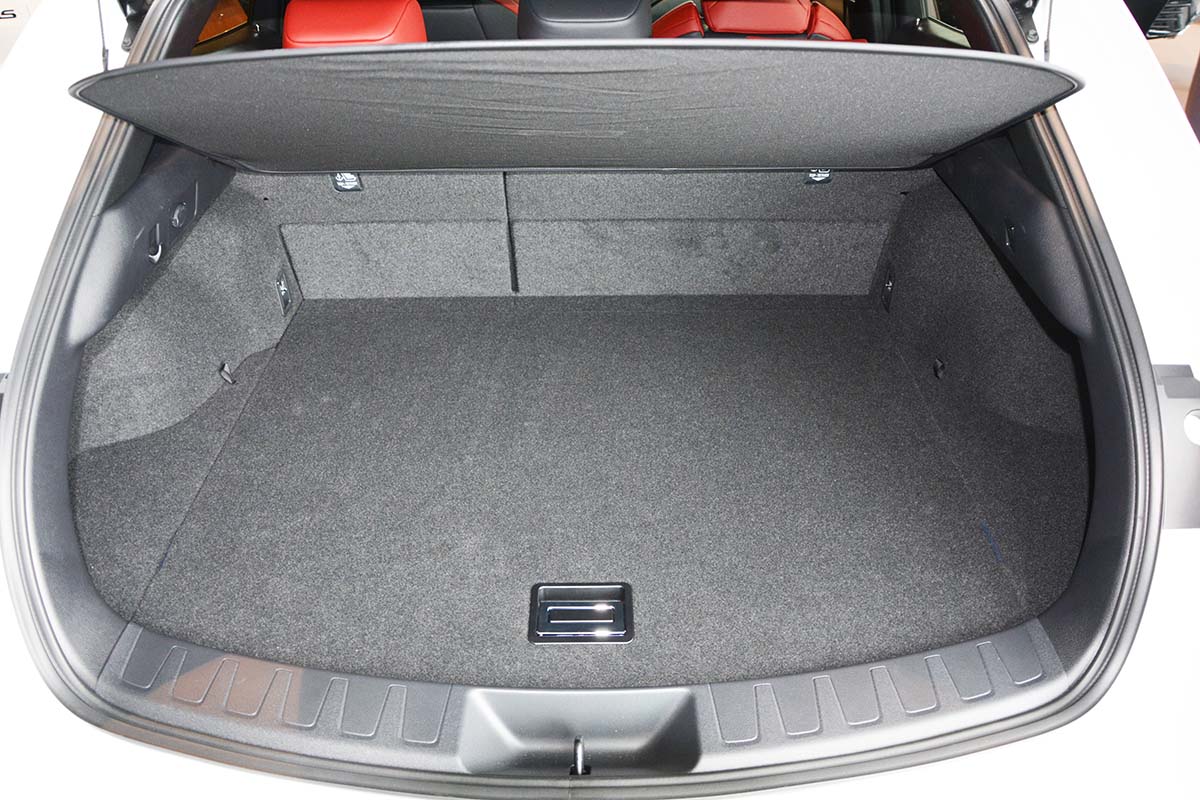 Aristar Premium Boot Liner Protector for Lexus UX 2019+