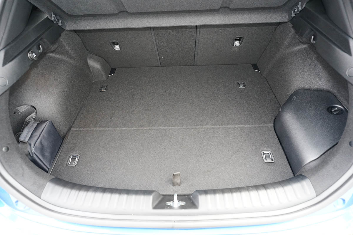 Aristar Premium Boot Liner Protector for Kia XCeed 2020+