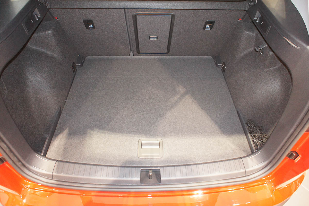 Aristar Premium Boot Liner Protector for Seat Ateca 2016+