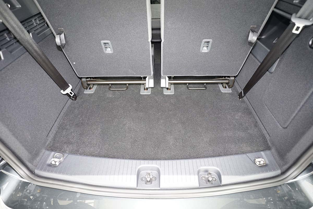 Aristar Premium Boot Liner Protector for Volkswagen Caddy Maxi 2020+ 7 Seater